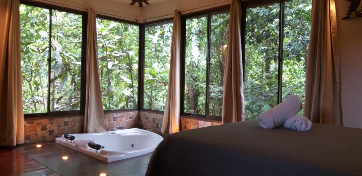 Tropical Suites & Villas La Fortuna Ngoại thất bức ảnh