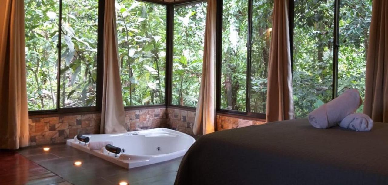 Tropical Suites & Villas La Fortuna Ngoại thất bức ảnh
