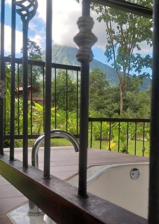 Tropical Suites & Villas La Fortuna Ngoại thất bức ảnh